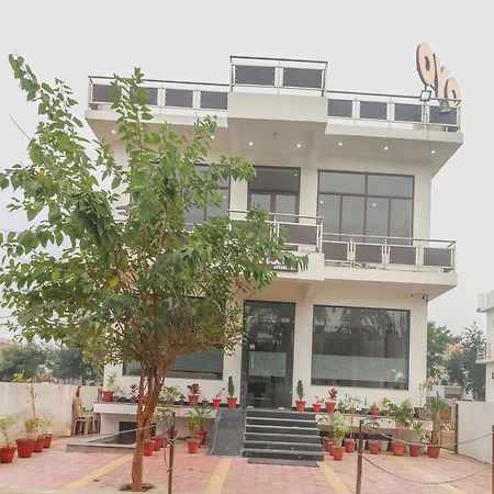 Hotel O Taj Classic Tājganj Extérieur photo