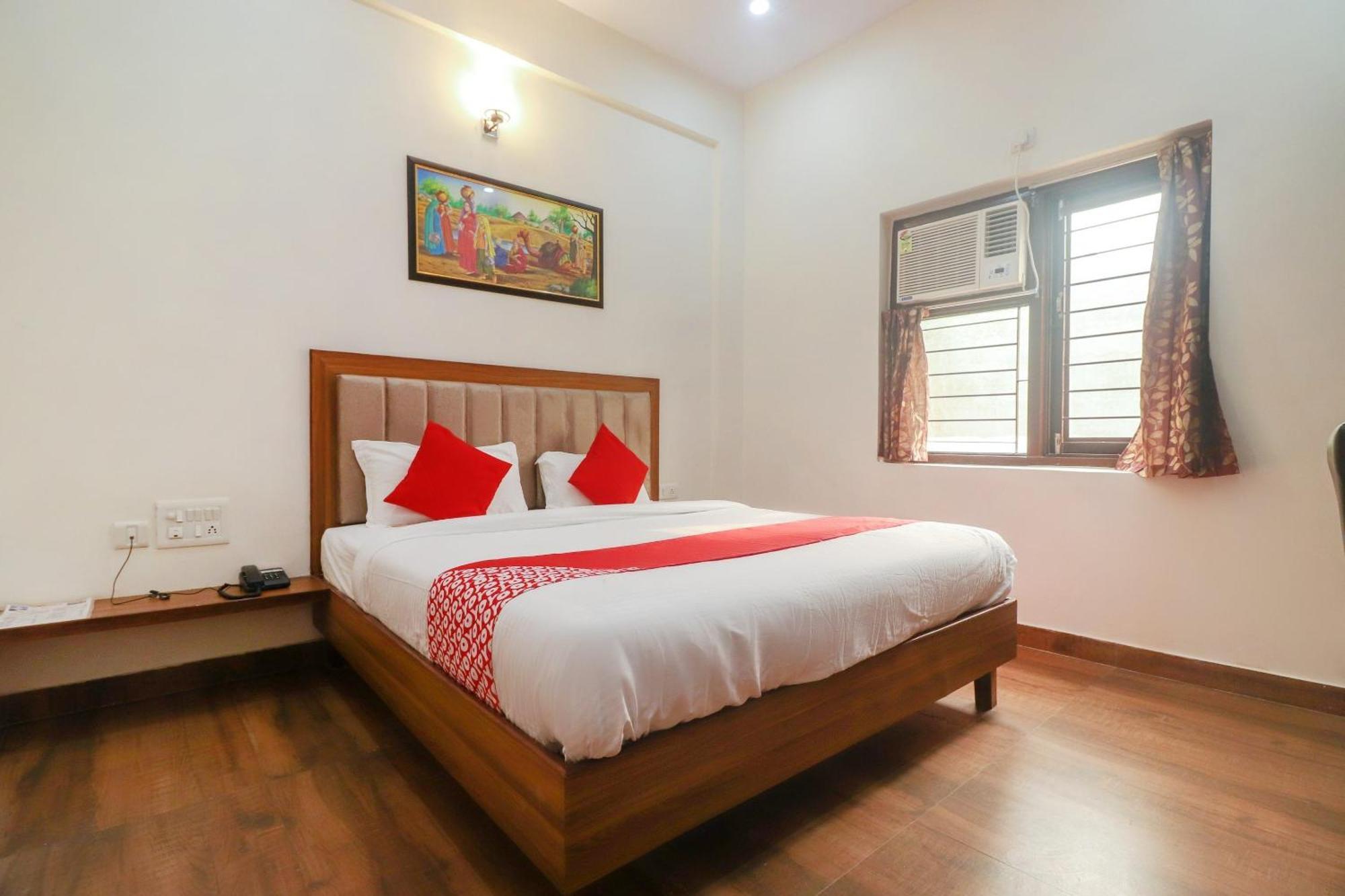 Hotel O Taj Classic Tājganj Extérieur photo