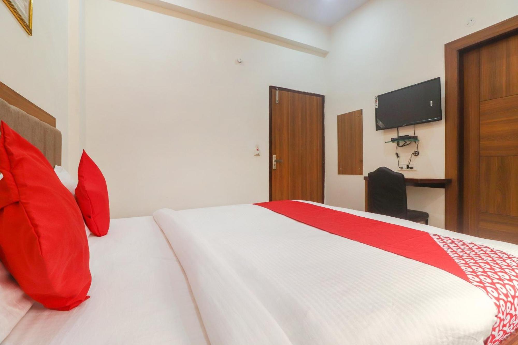 Hotel O Taj Classic Tājganj Extérieur photo